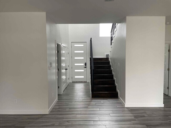 Foto del edificio - 5304 N Crown Point