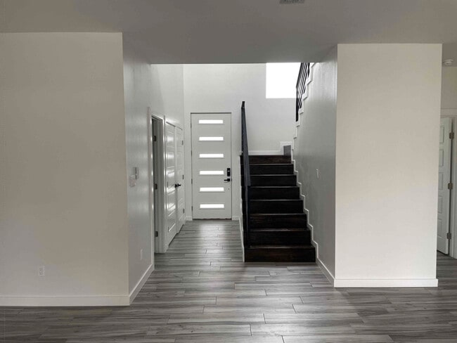 Foto del edificio - 5312 N Crown Point