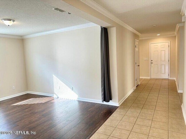 Building Photo - 4930 Tiger Lily Ln