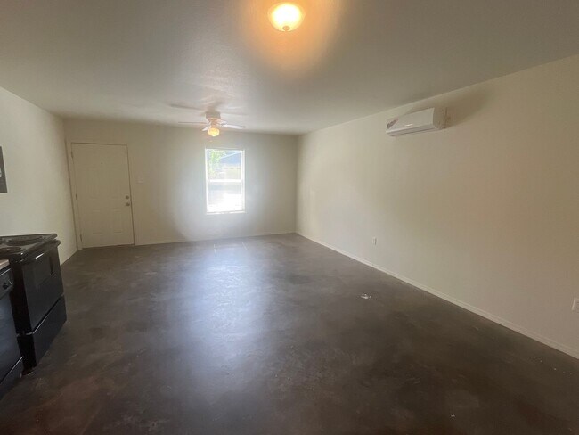 Foto del edificio - Sherwood Rental