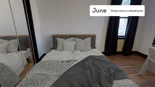 Foto del edificio - Room in Shared 4 bed/2.5 bath home