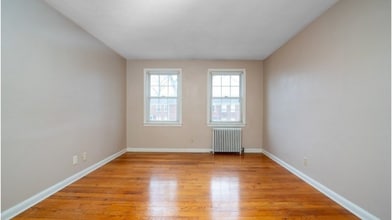 Building Photo - 1618 Memorial Ave