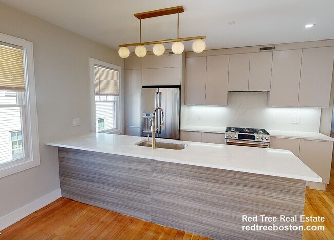 Foto del edificio - 93 Williston Rd