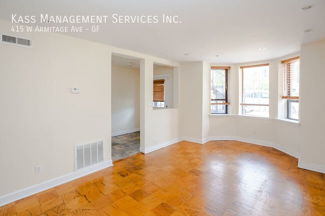 Building Photo - 415 W Armitage Ave