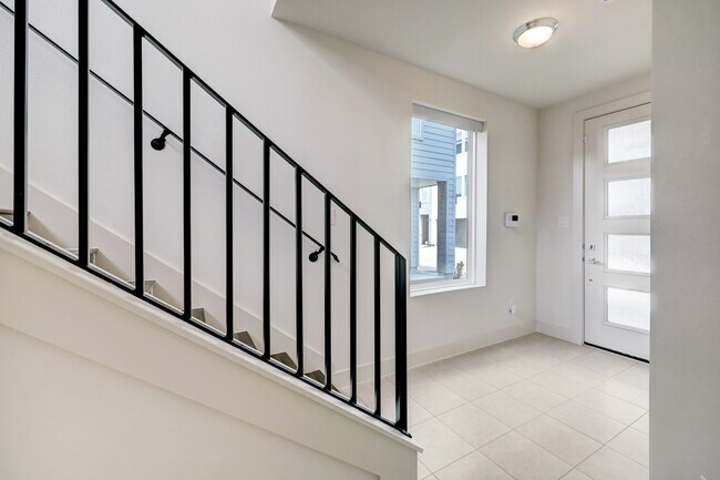 Foto del edificio - 4813 Martin Oaks Ln