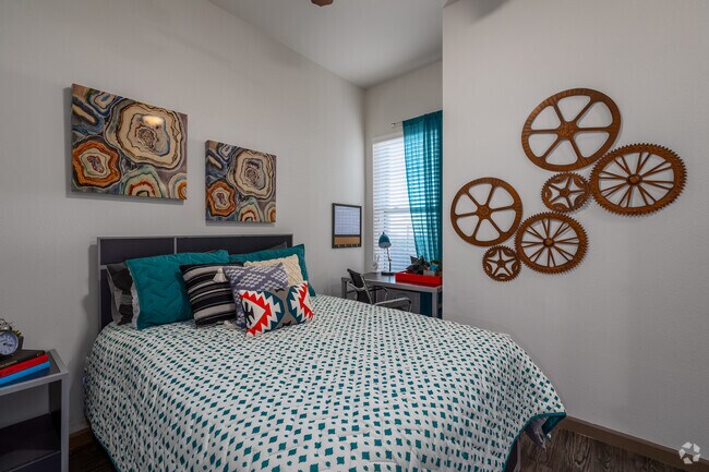 4BD, 4BA - 1384SF - Aspen Springfield