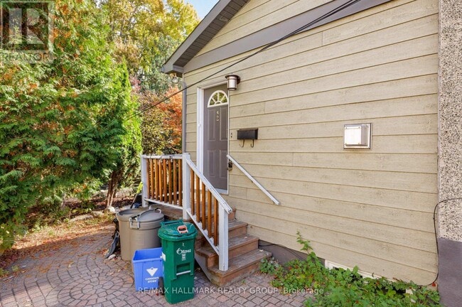 Building Photo - 491 Evered Ave