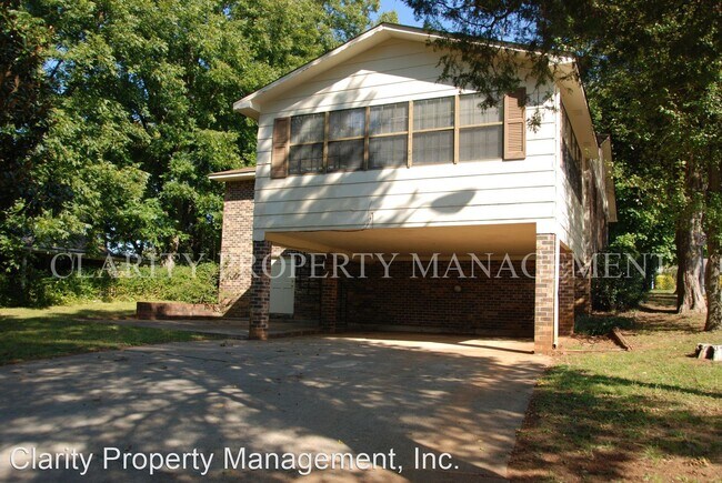 Building Photo - 3 br, 2 bath House - **4175 Pryor Rd NE