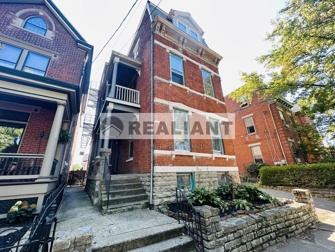 Photo - 243 West 8th Street