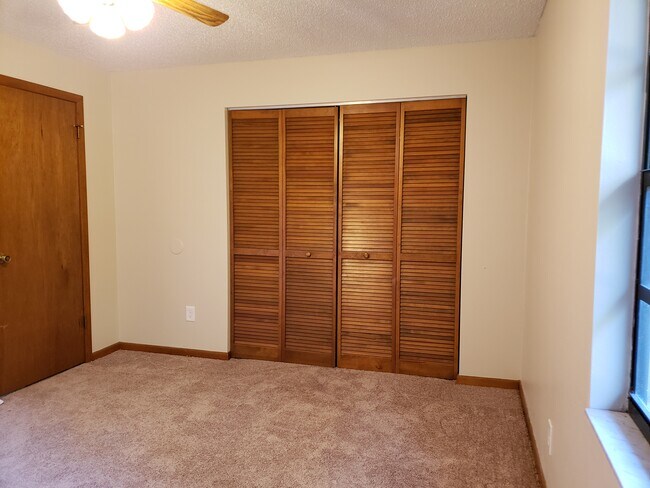 Dormitorio 1 - 1321 SE 3rd St