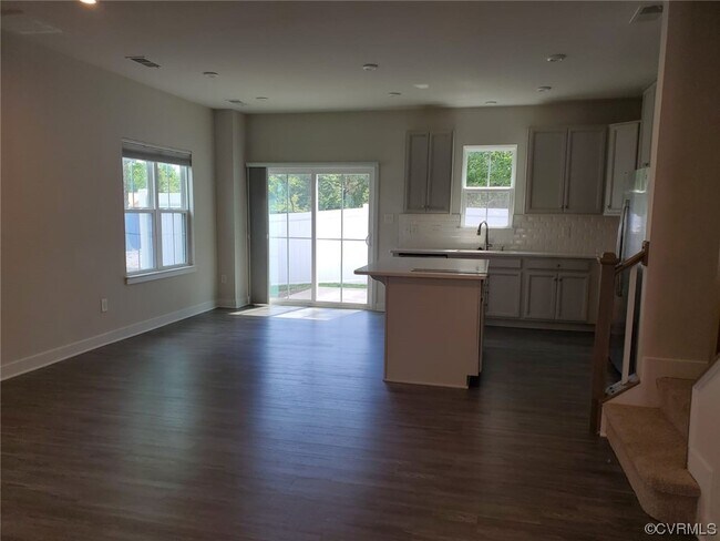 Foto del edificio - 11321 Winding Brook Terrace Dr