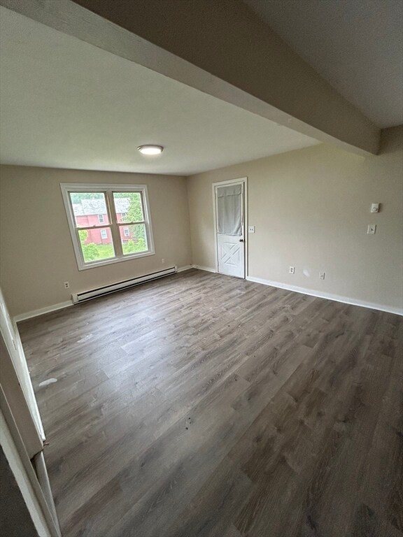 Foto principal - 109 Morris St