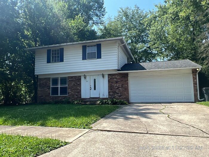 Primary Photo - Gahanna Two Story