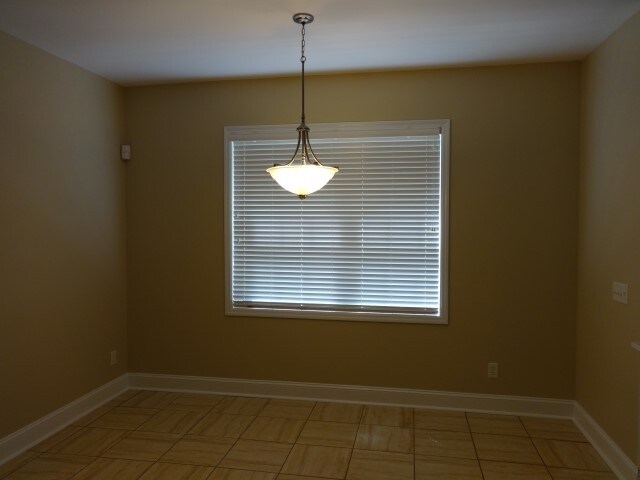 Building Photo - 45 Wintergreen Dr