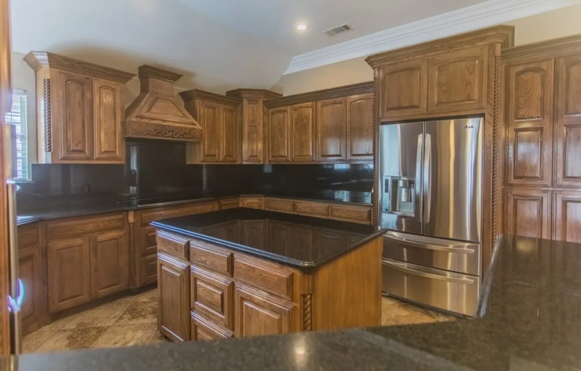 Foto del edificio - 2641 N Stockton Ave