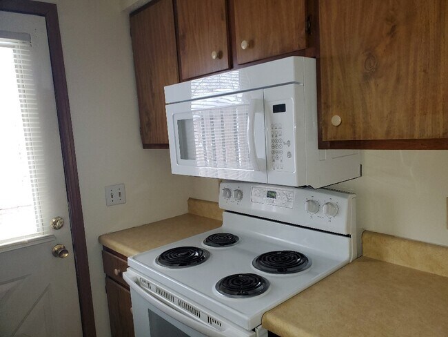 Foto del edificio - 3705 Brown Station Rd