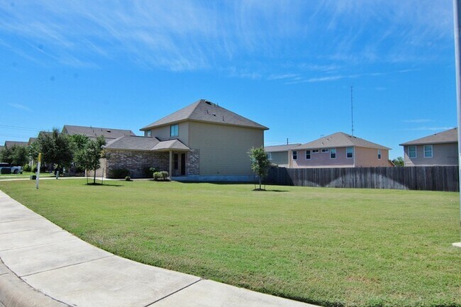 Building Photo - Dove Landing - 1307 Durango Run, San Anton...