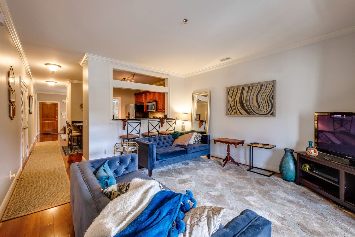 Foto principal - 301 Criddle St