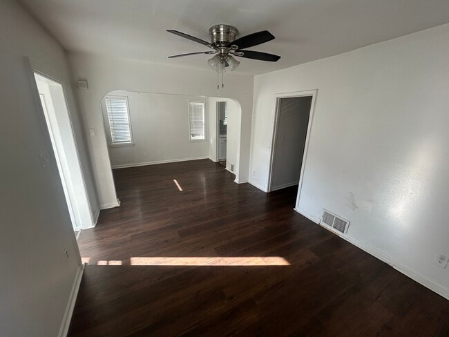 Building Photo - 5081 Wayburn St