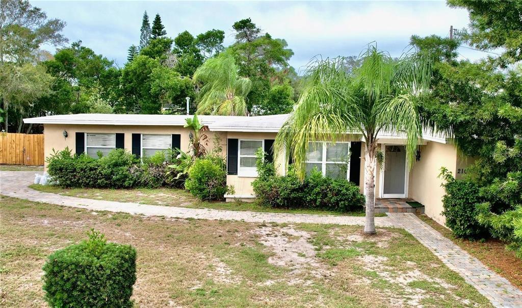 Primary Photo - 210 Baker Ave