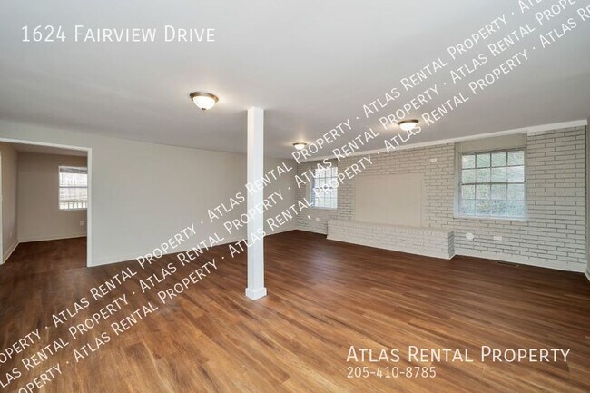 Foto del edificio - 1624 Fairview Dr