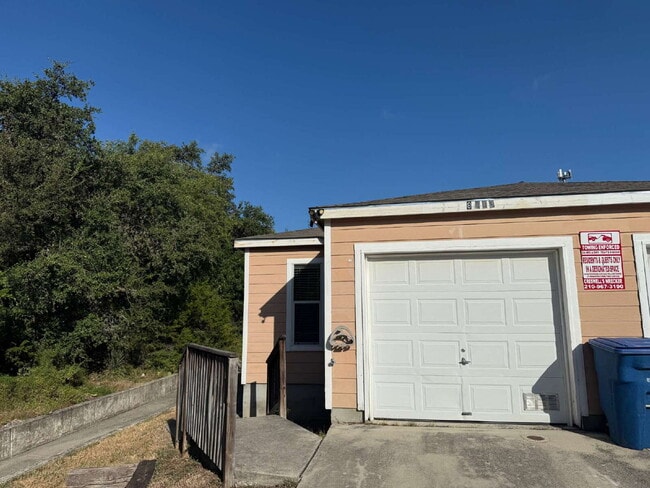 Photo - 8003 Maverick Climb Apartment