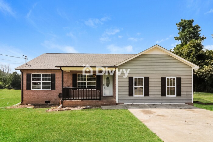 Foto principal - 156 Cook Rd NW, Calhoun, GA 30701, USA