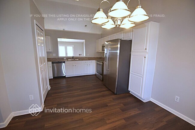 Foto del edificio - 2097 Chapel Creek Rd