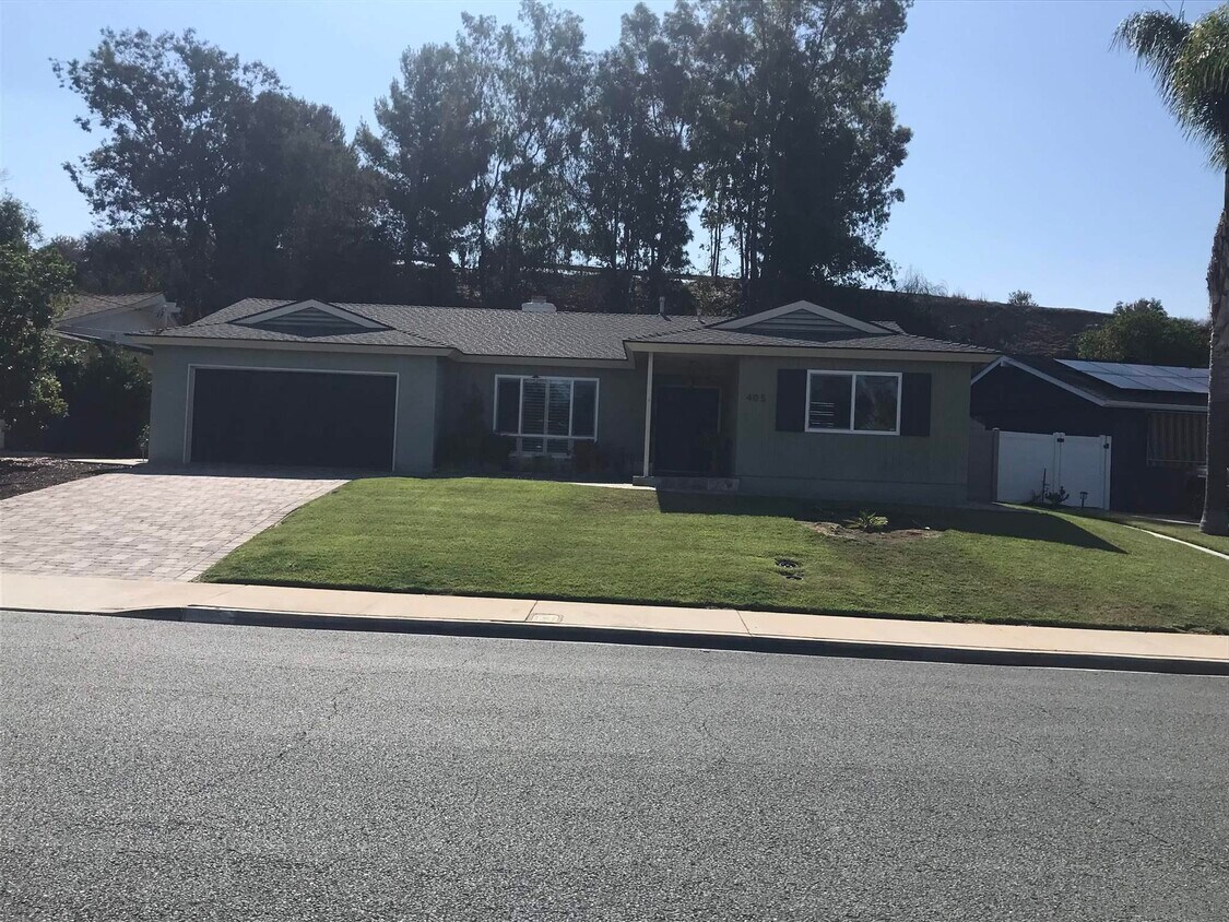 Foto principal - 405 Witherspoon Way
