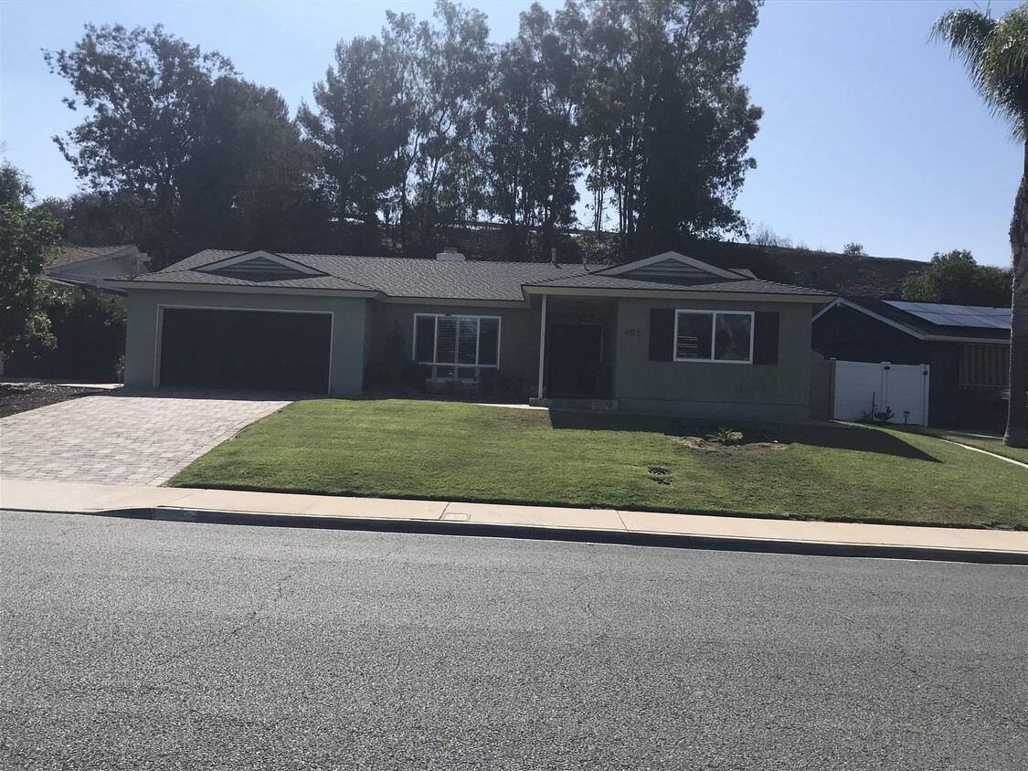 Primary Photo - 405 Witherspoon Way