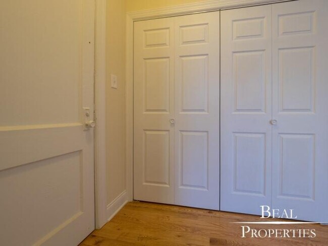 Foto del edificio - 1 bedroom in CHICAGO IL 60657