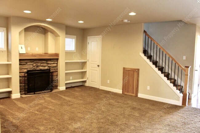Foto del edificio - Cozy craftsman home in NW Bend