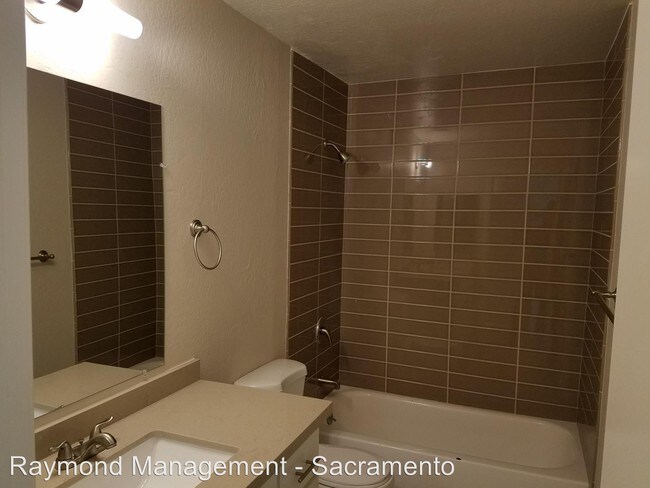 Foto del edificio - 2522-2524 T St