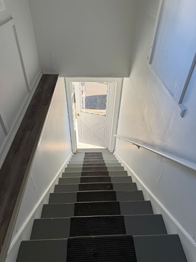 Foto del edificio - 40 N Beacon St