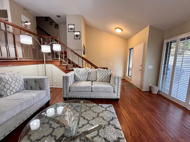 Building Photo - Charming Buena Park Townhouse: Spacious 3-...
