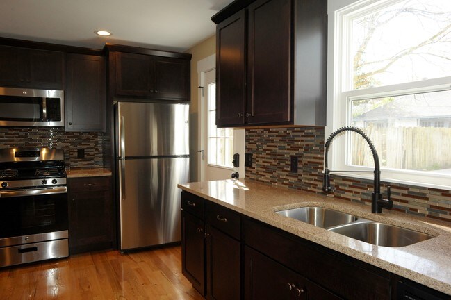 Foto del edificio - 1424 Sigsbee St SE
