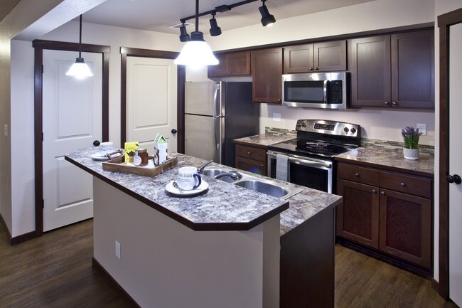Cocina ~ Renovada - The Residence at River Run