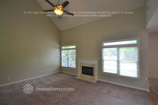 Foto del edificio - 9175 Waterford Ln