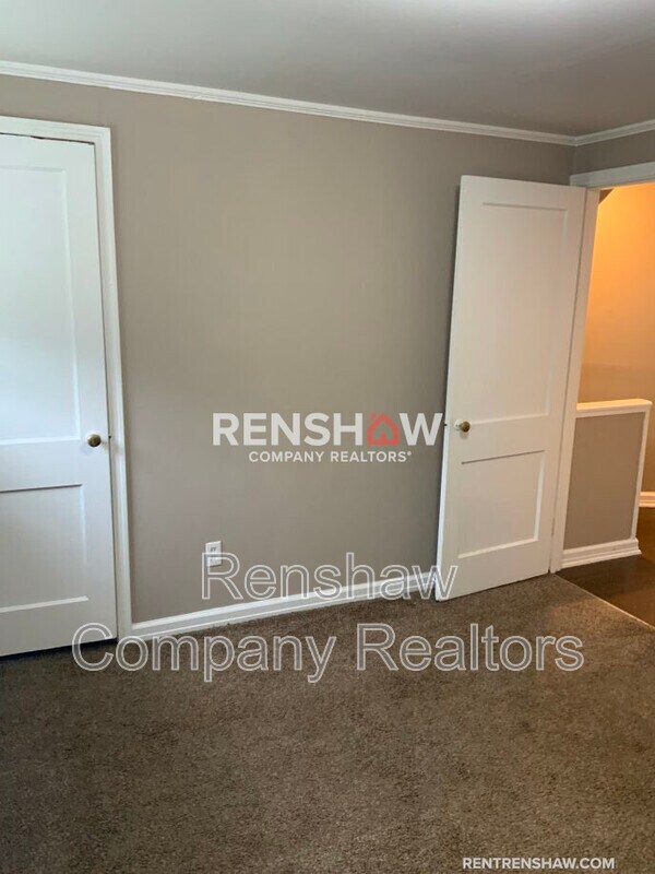 Foto del edificio - 529 N Sampson Ave