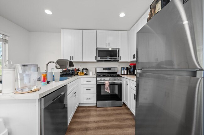 Foto del edificio - 5377 E Falls View Dr