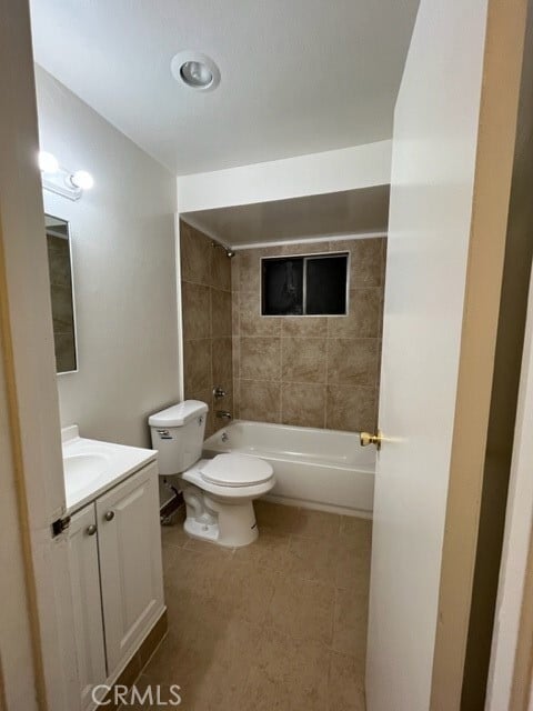 Building Photo - 1600 Picadilly Way
