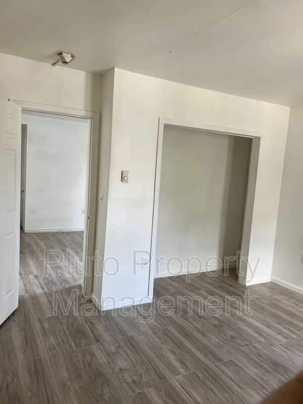 29 S 7th St Unit 2, Easton, PA 18042 Condo for Rent in Easton, PA