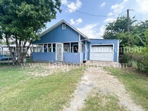Building Photo - 813 E 2nd Ave