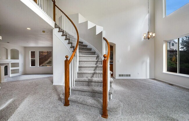 Building Photo - 2456 S Fundy Cir