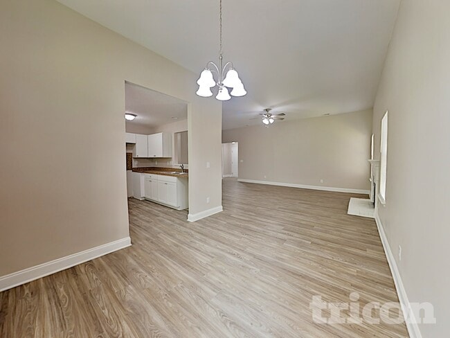 Foto del edificio - 1725 Josie St