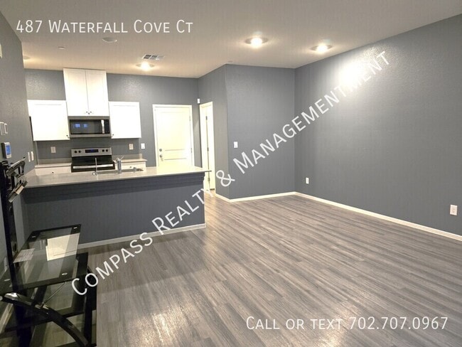 Building Photo - 487 Waterfall Cv Ct