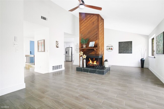 Foto del edificio - 3 br, 2 bath House - 678 Wishaw Lane