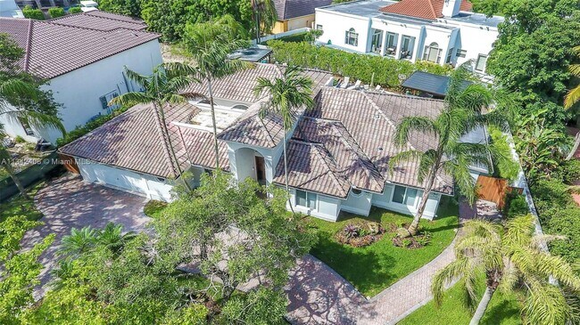 Building Photo - 9475 NW 52nd Doral Ln