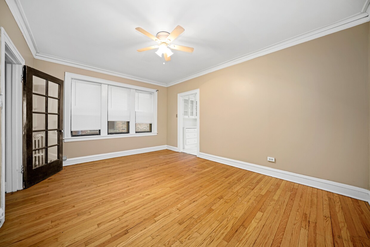 Primary Photo - Spacious Two Bedroom Close to St. Francis ...