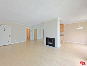 Building Photo - 1538 11th St